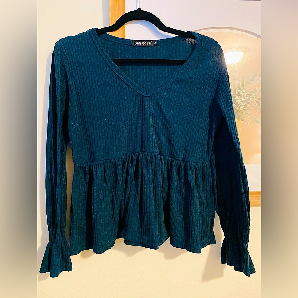 EUC-Deerose-Size L-Dark Teal-V-neck-Peplum-Bell sleeve